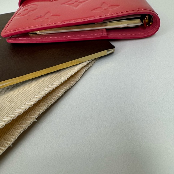 Authentic Louis Vuitton Pink VERNISE Agenda PM - Picture 7 of 12